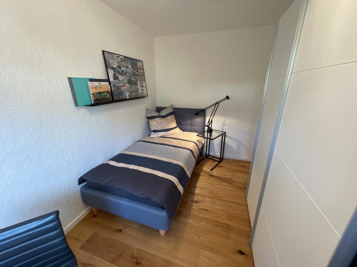 Appartement Region Esslingen - Naehe Messe - Flughafen - Stuttgart - Wohnen Und Arbeiten Auf Zeit In 120M2 Wohlfuehlatmosphaere - Ab 3 Uebernachtungen - Geeignet Fuer 4 Pers Incl Kinder - Beistellbett Moeglich - Kinder Und Tiere Willkommen - Garage F Altbach Zewnętrze zdjęcie