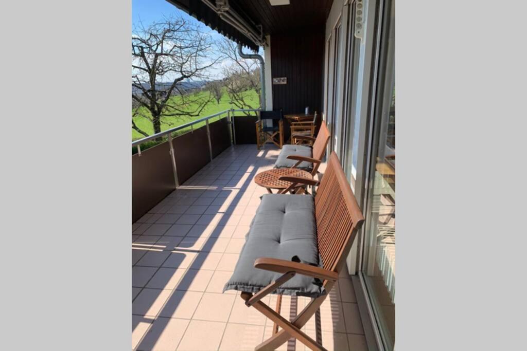 Appartement Region Esslingen - Naehe Messe - Flughafen - Stuttgart - Wohnen Und Arbeiten Auf Zeit In 120M2 Wohlfuehlatmosphaere - Ab 3 Uebernachtungen - Geeignet Fuer 4 Pers Incl Kinder - Beistellbett Moeglich - Kinder Und Tiere Willkommen - Garage F Altbach Zewnętrze zdjęcie