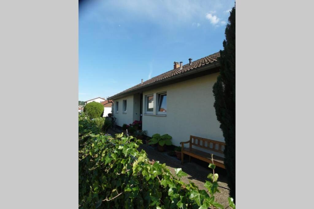 Appartement Region Esslingen - Naehe Messe - Flughafen - Stuttgart - Wohnen Und Arbeiten Auf Zeit In 120M2 Wohlfuehlatmosphaere - Ab 3 Uebernachtungen - Geeignet Fuer 4 Pers Incl Kinder - Beistellbett Moeglich - Kinder Und Tiere Willkommen - Garage F Altbach Zewnętrze zdjęcie